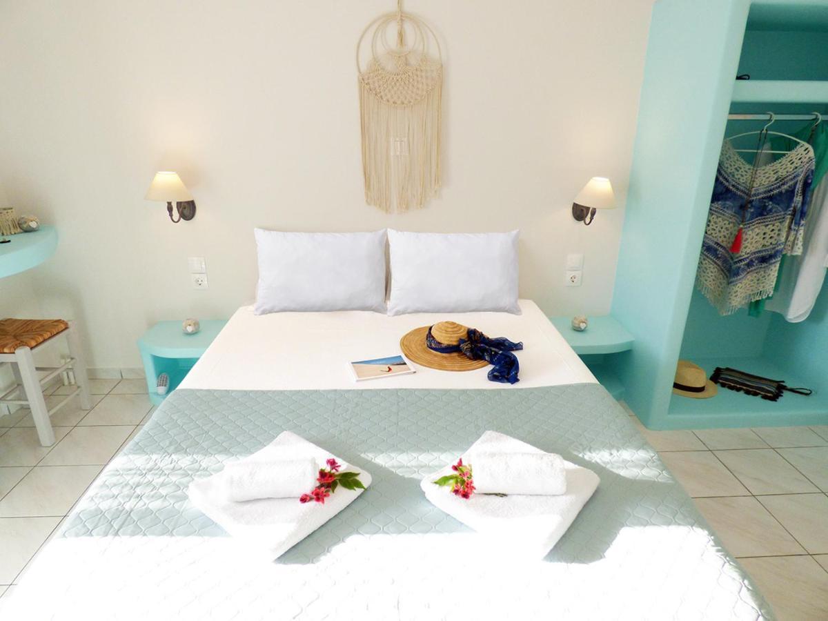 Tasoula Guest House Adamantas  ภายนอก รูปภาพ